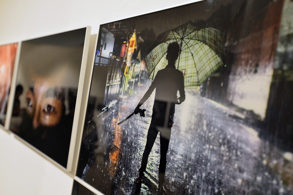 Pameran ini menyajikan karya terbaik dari delapan pewarta foto yang mengikuti Permata Photojournalist Grant 2017.