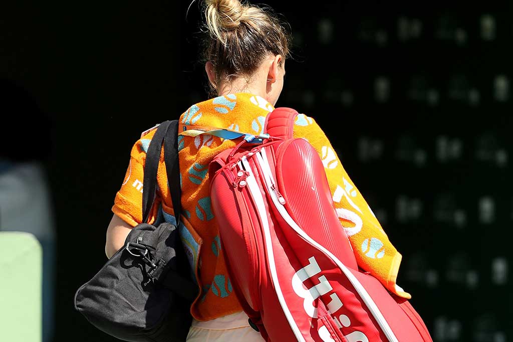 Bagi Halep, ini merupakan kekalahan kedua secara beruntun di turnamen berbeda, di mana petenis Romania itu tidak melaju sampai final. Ia tersingkir pada semifinal Indian Wells pekan lalu, kalah 3-6, 0-6 dari petenis yang kemudian menjadi juara, Naomi Osaka asal Jepang.