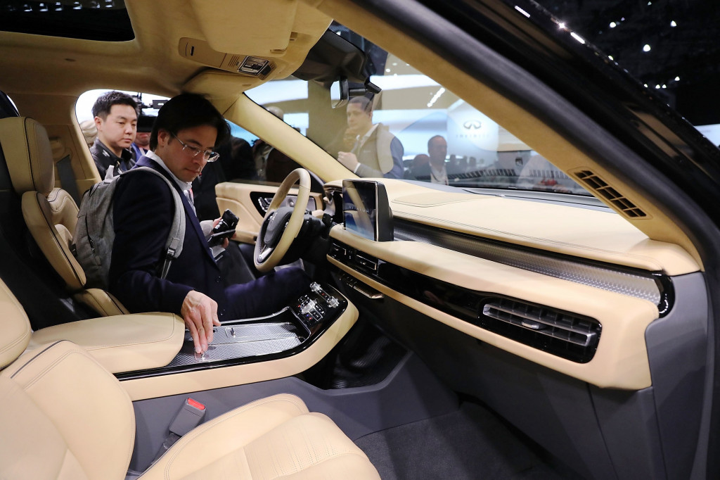 Interior mewah Lincoln Aviator. Pasar SUV super mewah yang dimasuki Lincoln Aviator dikuasai merek asal Eropa. 