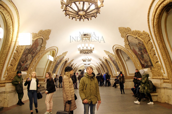 Rata-rata jumlah penumpang harian berkisar 7 juta dengan puncak jam sibuk melebihi 9 juta penumpang. Ini diklaim sebagai tingkat tertinggi di dunia.
