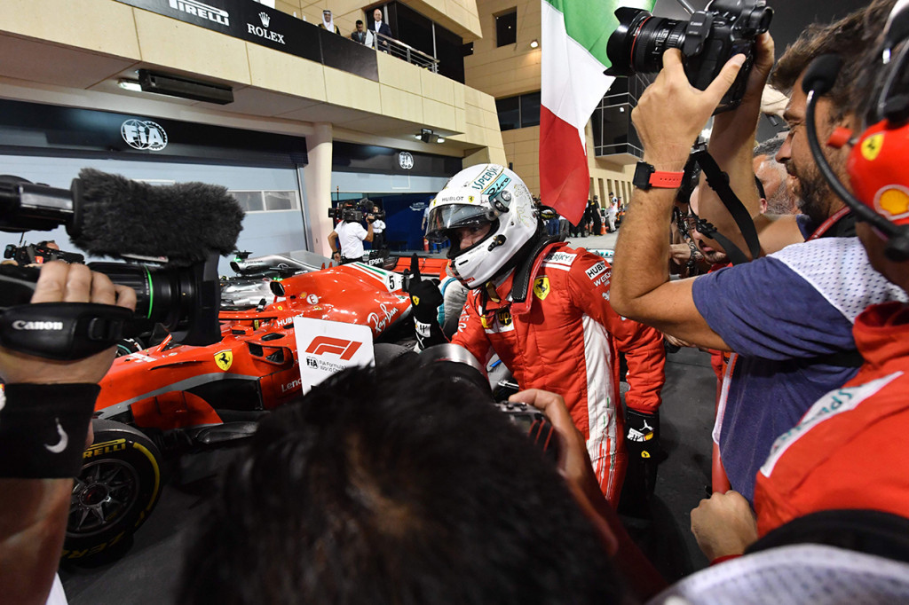 
Pebalap Ferrari, Sebastian Vettel,sukses menjuarai F1 GP Bahrain yang berlangsung di Bahrain International Circuit. AFP/ANDREJ ISAKOVIC
