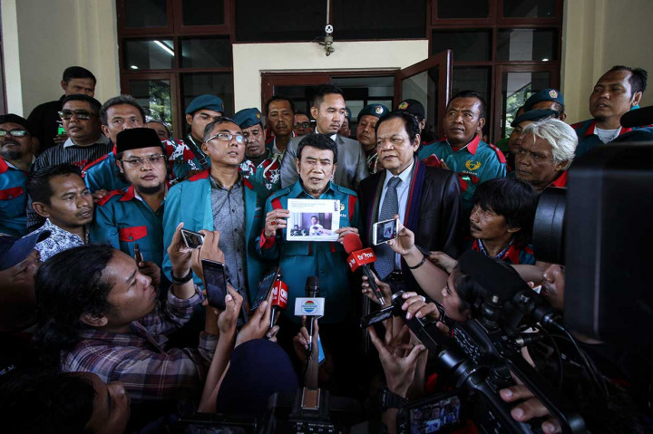 Sementara itu terkait putusan PTUN, Rhoma menyatakan dirinya patuh dan tertib hukum, meskipun pihaknya meyakini bahwa KPU telah melakukan pembangkangan terhadap putusan Mahkamah Konstitusi yang sebelumnya menyatakan setiap partai politik lama maupun baru wajib untuk diverifikasi. 