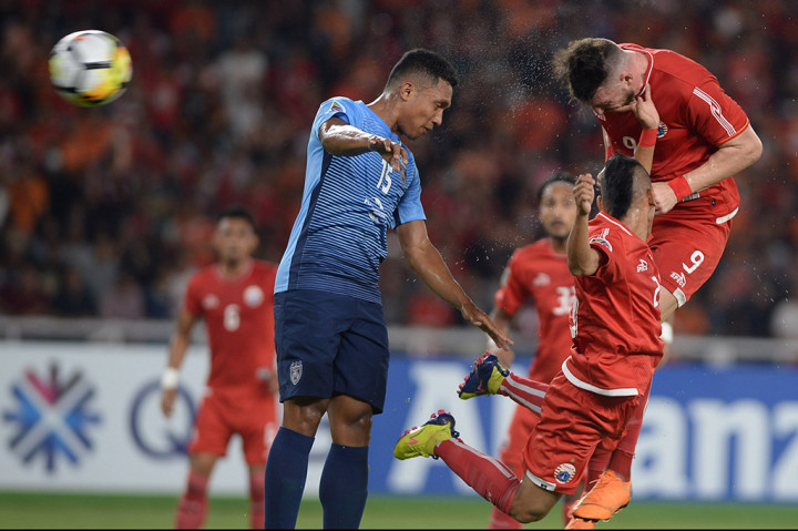 Persija langsung memberikan terapi kejut kepada tim tamu pada awal-awal babak. Simic membobol gawang yang dikawal Izham Tarmizi pada menit kedelapan melalui tandukannya memanfaatkan umpan lambung dari Riko Simanjuntak di sisi kiri pertahanan JDT.