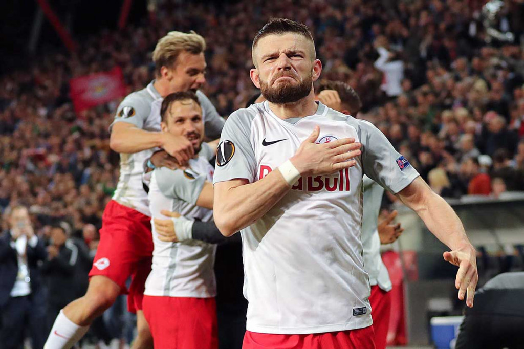 Skor agregat 6-5 memastikan klub Austria ini mengikuti undian semifinal yang akan berlangsung pada Jumat, 13 April 2018 sore WIB.