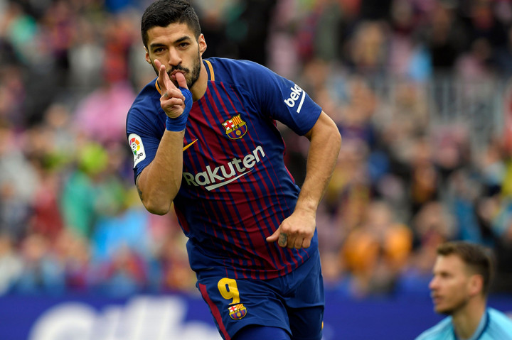 Barcelona berhasil unggul lebih dulu pada menit ke-15, lewat gol Luis Suarez. 
