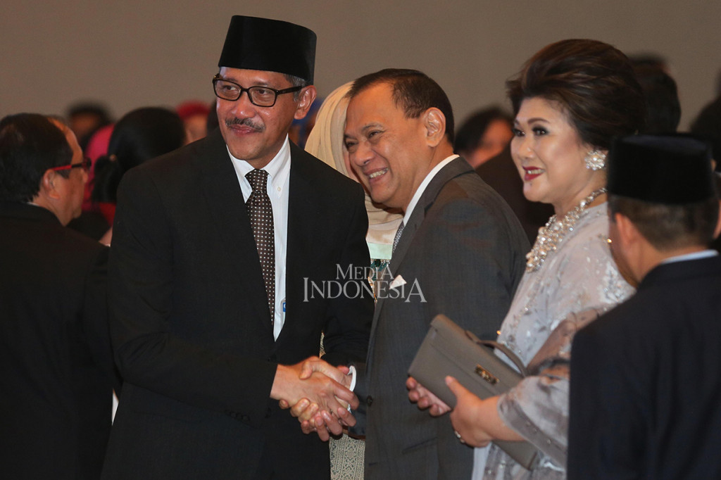 Sejumlah pejabat BI hadir dalam pelantikan ini seperti Gubernur BI Agus Martowardojo, Dewan Gubernur BI, Anggota Dewan Komisioner OJK, Direktur Eksekutif BI dan Kepala Perwakilan Wilayah BI.
