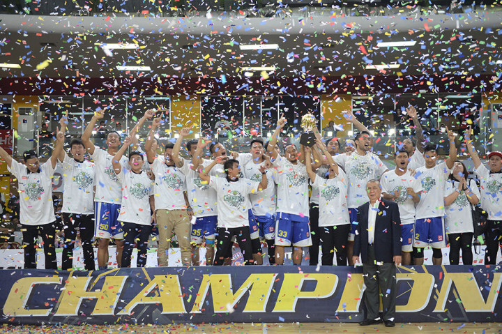 Di kubu Satria Muda Jamarr Andre Johnson menjadi yang terbaik dengan 21 poin, lima rebound dan dua assist. Jamarr pun dinobatkan sebagai MVP Final.