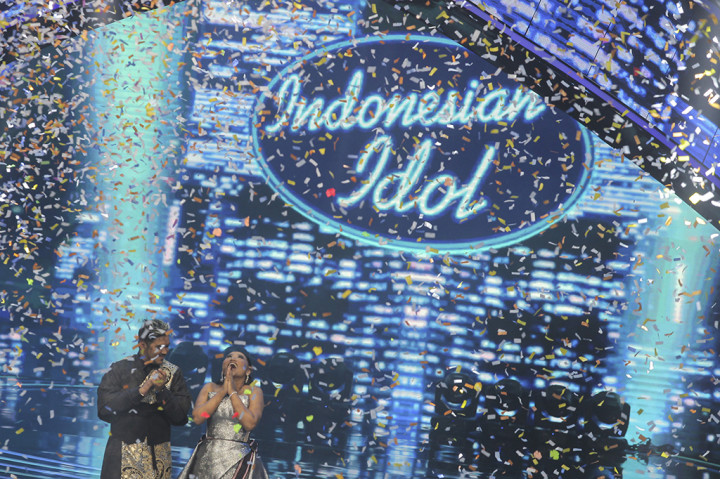 Finalis Indonesia Idol Maria Simorangkir meluapkan kegembiraannya saat mendengarkan pengumuman juara pada malam puncak Indonesia Idol 2018 di Jakarta. Maria berhasil keluar sebagai juara pertama dan Ahmad Abdul sebagai juara kedua.
