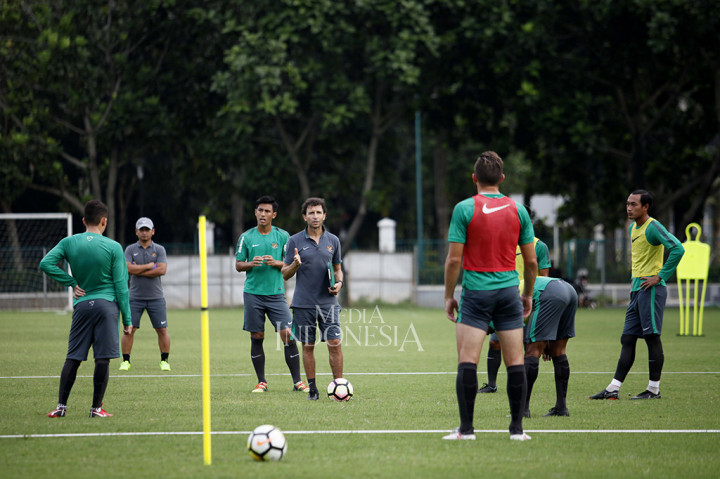 Meski masih minus empat pemain, namun Asisten Pelatih Timnas Indonesia U-23 Bima Sakti mengatakan, hal ini tak terlalu bermasalah. Sisa waktu sebelum Timnas U-23 bermain melawan Bahrain pada Jumat mendatang, dinilai masih cukup. 