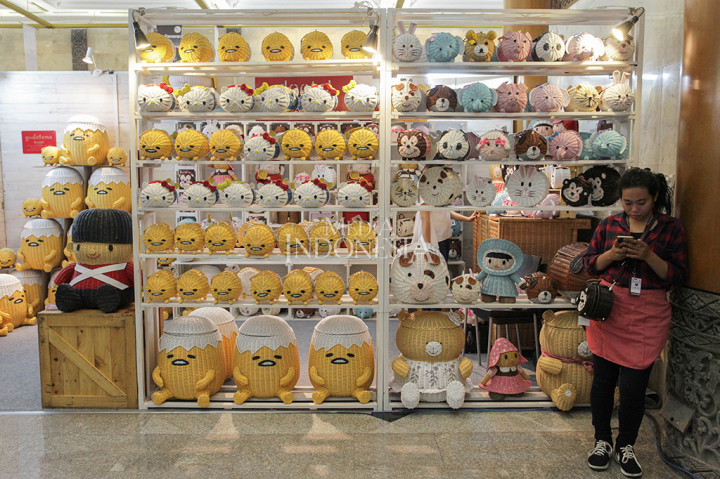 Sebanyak 1395 peserta terdiri dari para perajin, pengusaha, produsen, dan eksportir kerajinan serta beberapa negara sahabat, seperti Jepang, Polandia, Uzbekistan, Korea Selatan, dan beberapa negara anggota ASEAN yang ikut tergabung dalam AHPADA (ASEAN Handicraft Promotion & Deve­lopment Association).