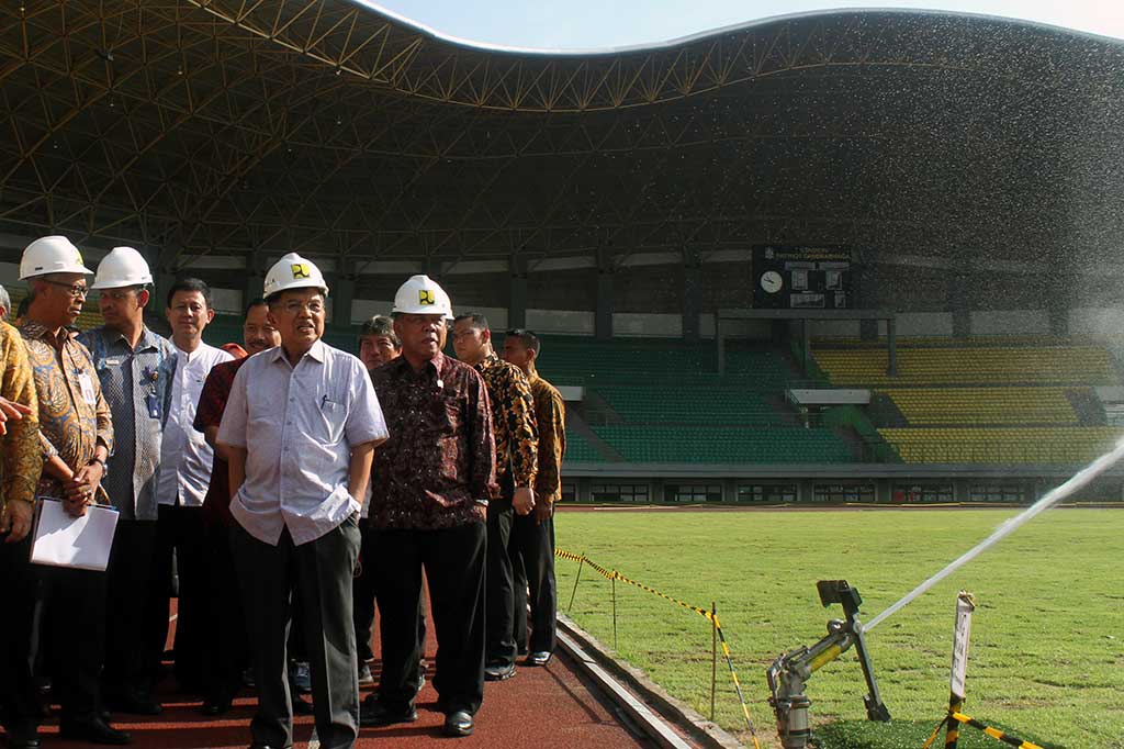 Kehadiran Jusuf Kalla itu untuk mengawali pemantauan kesiapan venue Asian Games 2018 dengan melihat 'progress' rehabilitasi Stadion Patriot Candrabhaga Kota Bekasi yang kini sudah rampung 41 persen sejak Desember 2017.