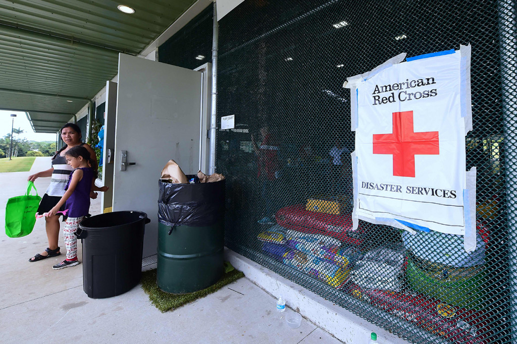 Perwakilan Amerika Serikat (AS) Tulsi Gabbard dari Hawaii meminta pejabat federal untuk mengirim bantuan dengan cepat. 
