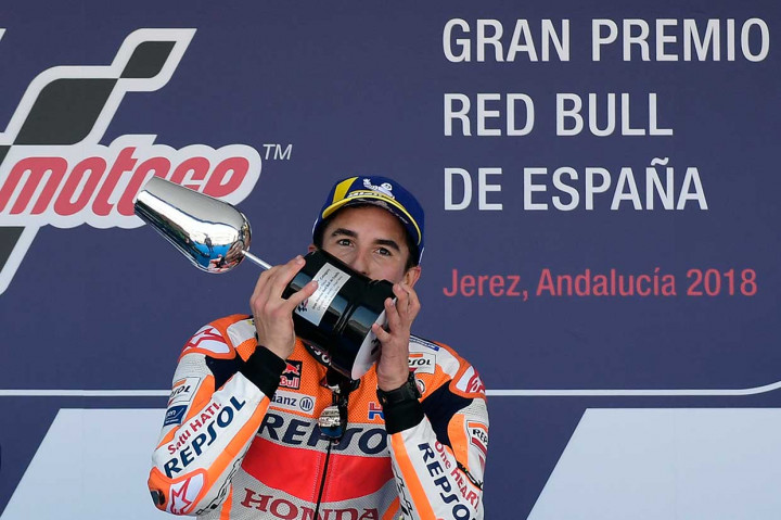 Marquez menjadi yang tercepat di sirkuit Jerez dengan catatan waktu 41 menit 39,678 detik, disusul Johann Zarco dan Andrea Iannone. Kemenangan tersebut menjadi kedua beruntun bagi Marquez setelah dua pekan lalu juga menjadi juara di Moto-GP AS.