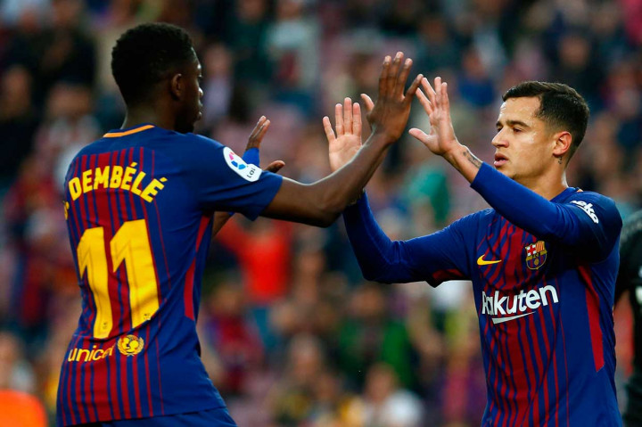 Pemain termahal Barca Philippe Coutinho membawa tuan rumah memimpin pada menit ke-11, menyambar bola pantul yang dilepaskan pemain asal Prancis Ousmane Dembele.