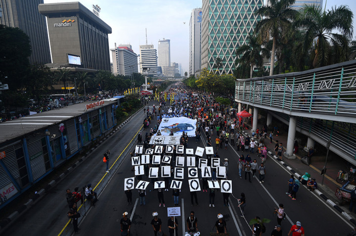 Suasana parade karnaval Asian Games 2018 yang digelar di kawasan Monas, Jakarta.  ANTARA/Sigid Kurniawan