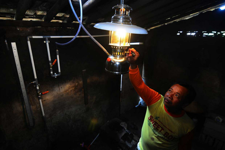 Sebelum adanya pengembangan energi biogas di desa tersebut para warga masih menggunakan bahan bakar minyak dan gas LPG untuk memasak. Lambat laun pengembangan biogas terus dilakukan. 