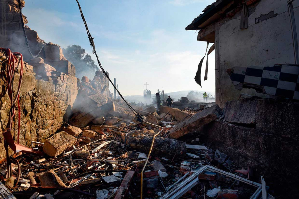 Akibat peristiwa tersebut sedikitnya 1 orang tewas dan 26 lainnya luka-luka. Ledakan juga menghancurkan puluhan rumah dan merusak kaca bangunan sejauh empat kilometer.