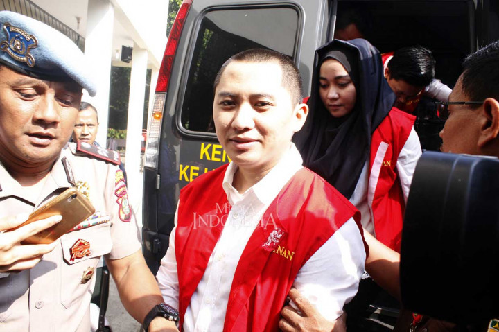 Andika dan Anissa menyatakan pikir-pikir atas putusan majelis hakim tersebut, dan menyatakan dalam waktu tiga hari akan menentukan sikap menolak atau menerimanya.