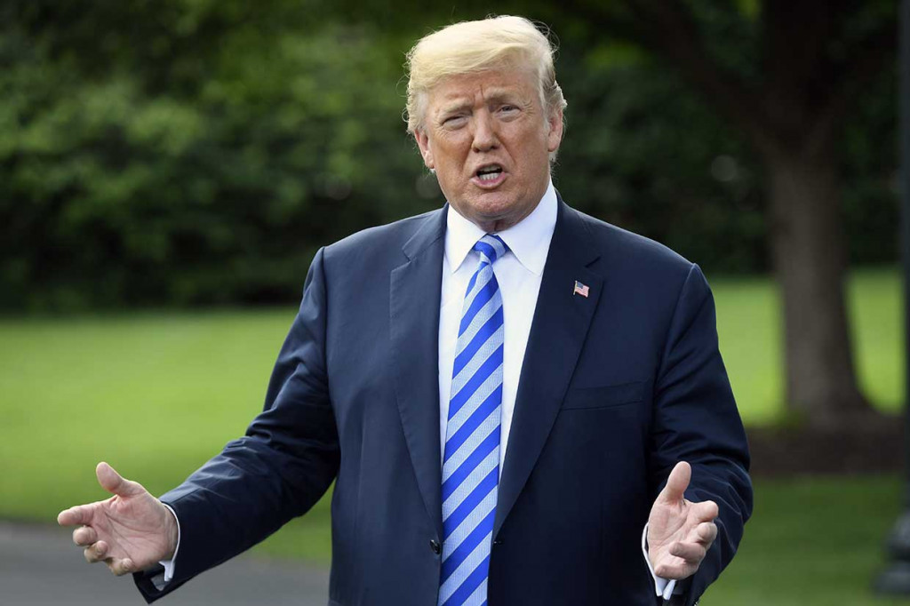 Trump menyatakan akan bertemu dengan pemimpin Korut Kim Jong-Un pada 12 Juni di Singapura. 