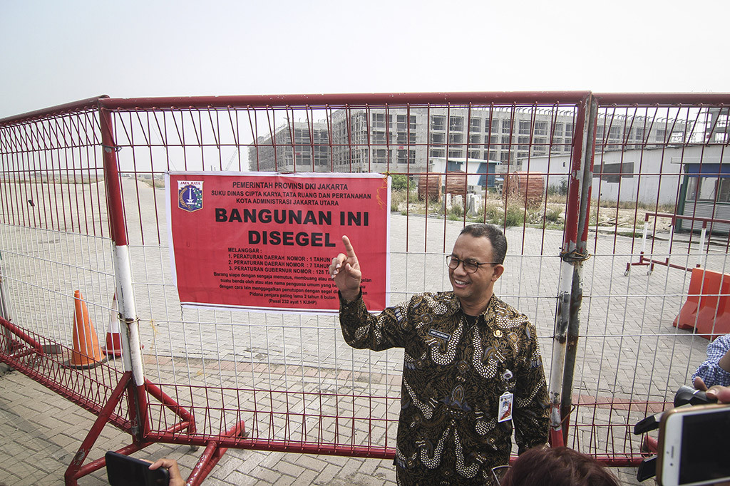 Anies Pimpin Penyegelan Pulau Reklamasi