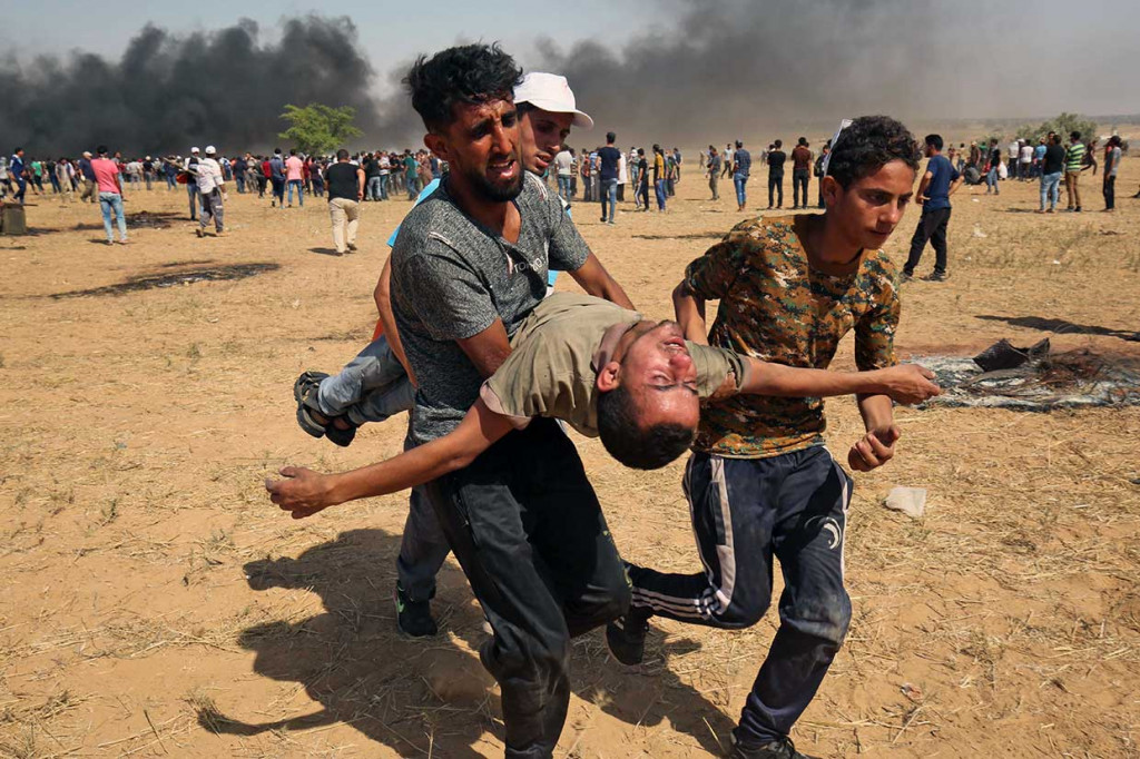 Korban meninggal pada Jumat membuat jumlah orang Palestina yang tewas di perbatasan Jalur Gaza menjadi 124 orang, termasuk 60 orang yang tewas dalam satu hari pada Mei, sejak protes dimulai pada 30 Maret lalu.