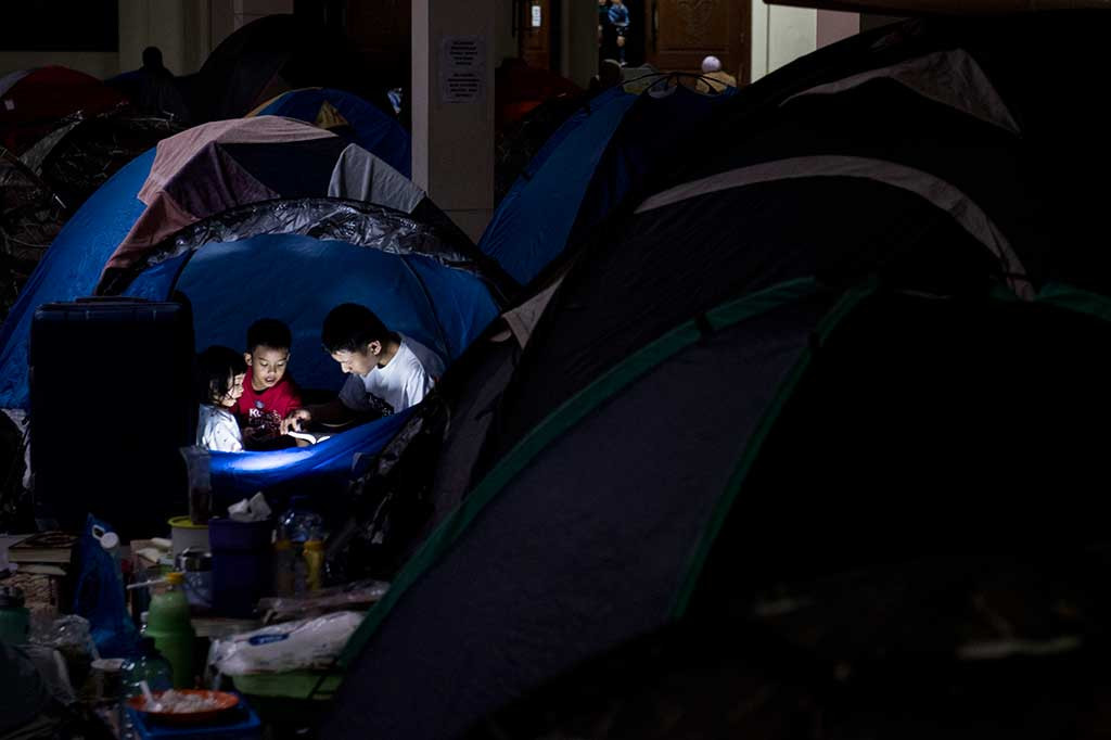 Dari tahun ke tahun jumlah jemaah terus bertambah, namun pihak panitia berupaya memfasilitasi jemaah mulai dari tempat salat, tempat wudu, makanan berbuka dan sahur, hingga kajian memperdalam ilmu agama.