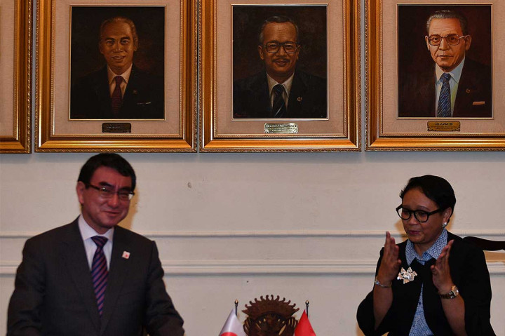 Retno dan Kono sepakat untuk menjajaki kemungkinan menjadikan Indonesia sebagai basis produksi bagi produk manufaktur Jepang yang ditujukan untuk pasar ketiga, termasuk di negara-negara ASEAN.