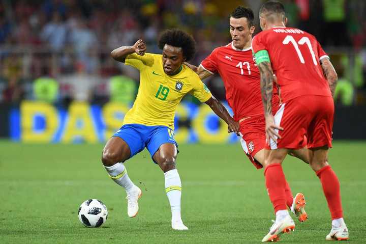 Di sisa pertandingan Brasil lebih banyak memamerkan kemampuan olah bola yang menghibur para penonton di Stadion Spartak. Skor 2-0 bertahan hingga laga usai.