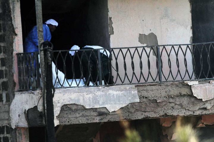 Kebakaran tersebut mengakibatkan 15 orang tewas. 9 orang tewas berada di blok apartemen di sebelah pasar, sementara 6 lainnya - termasuk 4 anak - tewas karena luka-luka mereka di rumah sakit. Sementara itu sekitar 70 lainnya luka-luka. 