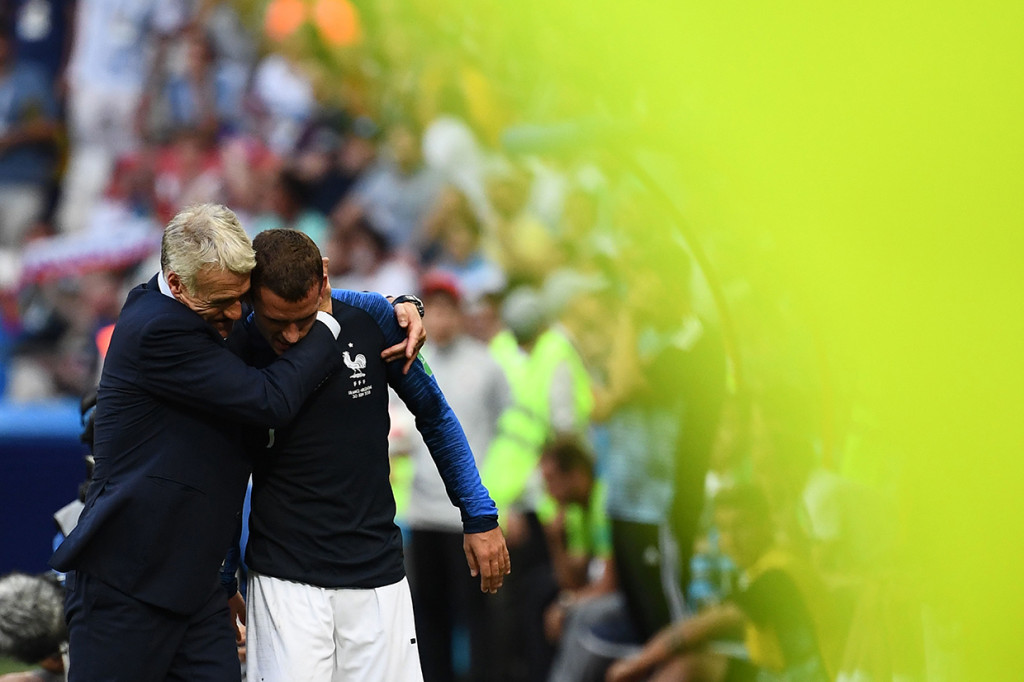 Prancis unggul lebih dahulu lewat penalti Antoine Griezmann di menit ke-13. Afp Photo/Franck Fife