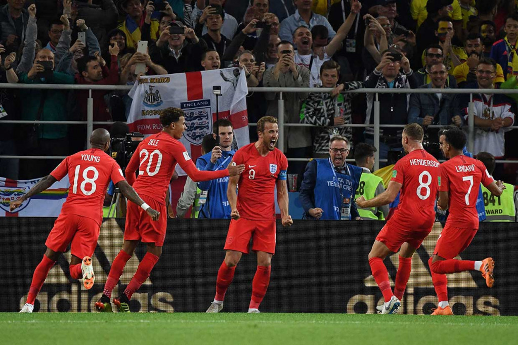 Inggris sebelumnya unggul lebih dulu lewat tendangan penalti Harry Kane, setelah dia dilanggar Carlos Sanchez pada menit ke-52.
