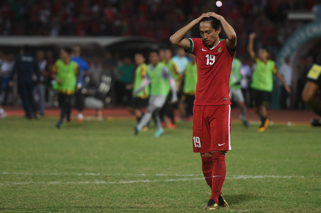 Indonesia gagal melaju ke final Piala AFF U-19. Garuda Muda kalah adu penalti 2-3 dengan Malaysia setelah berimbang 1-1 di waktu normal.