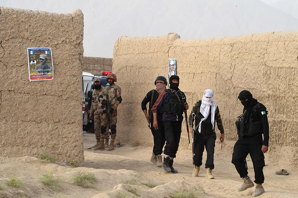 Seorang kandidat setempat adalah salah satu korban tewas di kota Mastung, menurut polisi. Apa yang disebut Negara Islam (ISIS) mengklaim sebagai pihak di balik serangan itu. Afp Photo/Banars Khan