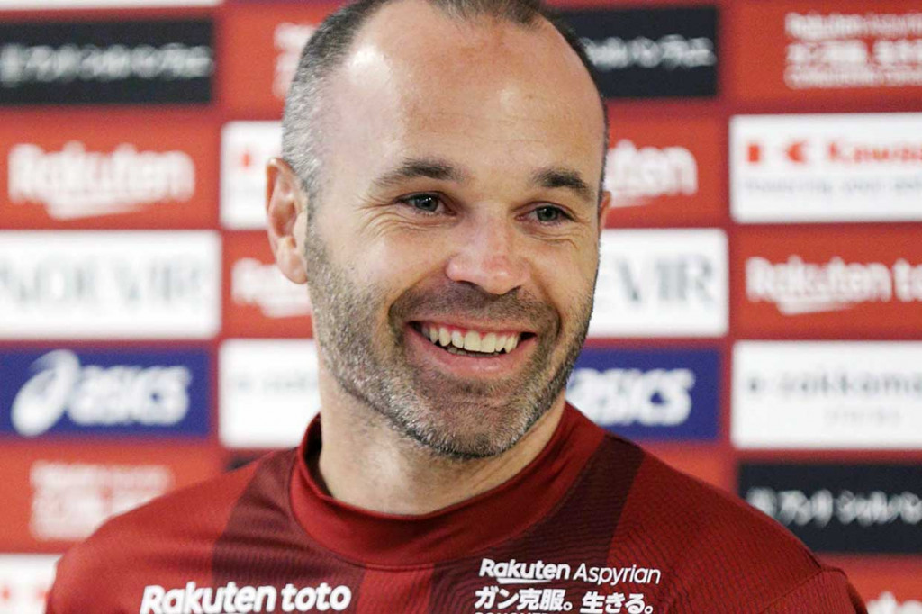 Pemain 34 tahun itu menghabiskan 16 tahun bersama Barcelona, dengan memenangi sembilan gelar Liga Spanyol, empat mahkota Liga Champions, dan enam Piala Raja