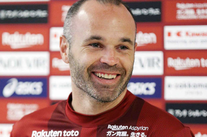 Pemain 34 tahun itu menghabiskan 16 tahun bersama Barcelona, dengan memenangi sembilan gelar Liga Spanyol, empat mahkota Liga Champions, dan enam Piala Raja