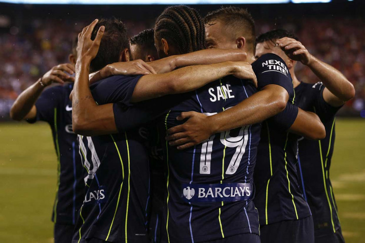 Mendapat umpan dari lapangan tengah, Sane mampu melewati dua pemain lawan dan menaklukkan kiper The Red Caoimhin Kelleher. 
