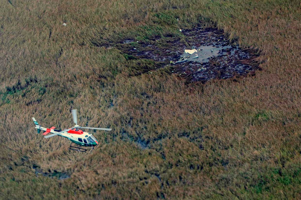 Pesawat ringan bermesin ganda itu lepas landas dari kota nelayan selatan Ayolas pada Rabu, 25 Juli 2018 sore waktu setempat, tetapi jatuh tak lama kemudian. Lokasi kecelakaan berjarak delapan kilometer (4 mil) dari bandara.