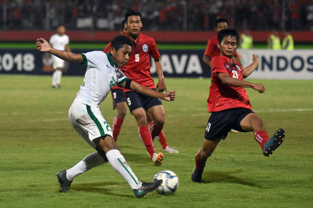 Di babak semifinal Indonesia akan menghadapi runner-up Grup B yang masih akan diperebutkan Laos dan Malaysia. Kedua tim akan melakoni laga terakhir Grup B pada Selasa, 7 Agustus sore.