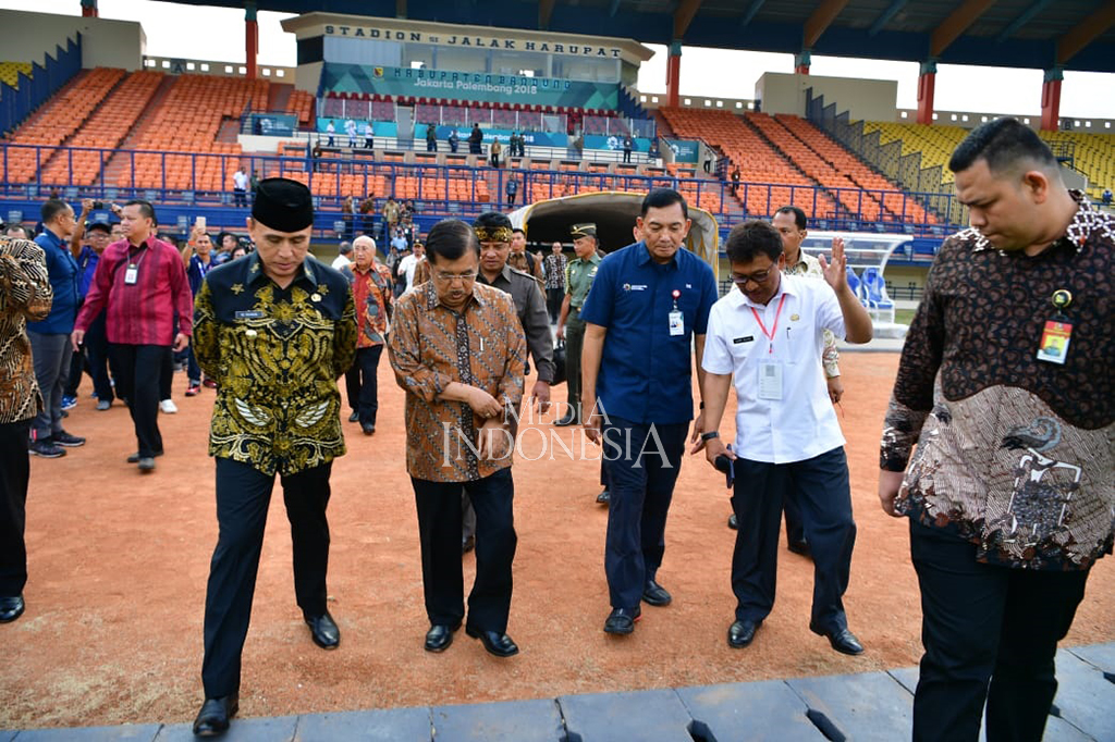 Stadion Si Jalak Harupat akan digunakan sebagai venue untuk pertandingan cabang sepak bola grup C dan E pada Asian Games 2018. Stadion ini memiliki kapasitas 27.000 kursi penonton. 