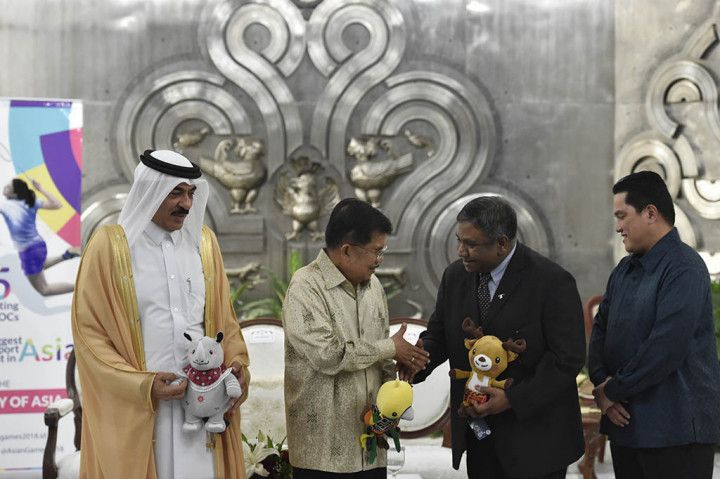 Qatar Airways masuk dalam jajaran partner kehormatan resmi INASGOC. Bersanding dengan mayoritas sponsor dari BUMN seperti Telkomsel, Telkom Indonesia, Pertamina, BNI, Bank Mandiri, dan Bank BRI.