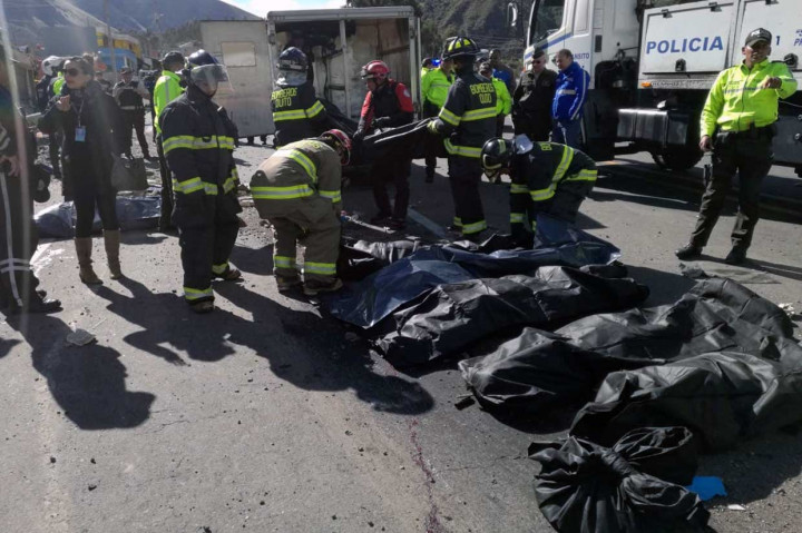 Sedikitnya 24 orang tewas dan 22 lainnya terluka akibat kecelakaan tersebut. Warga negara Venezuela dan Kolombia termasuk di antara yang tewas.