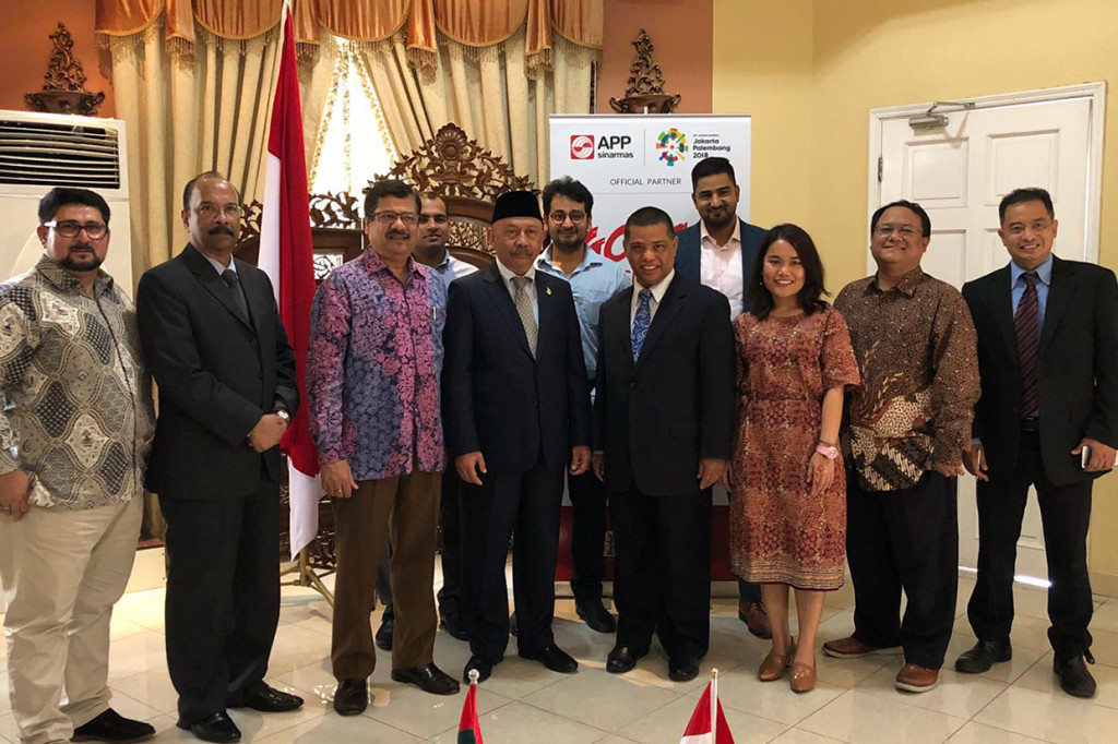 Melalui kerja sama tersebut, APP memasang iklan produk kertas dan logo Asian Games Ke-18 pada 100 unit taxi yang dioperasikan oleh perusahaan Arabia Taxi selama satu bulan, terhitung sejak tanggal 2 Agustus hingga 2 September 2018 mendatang.