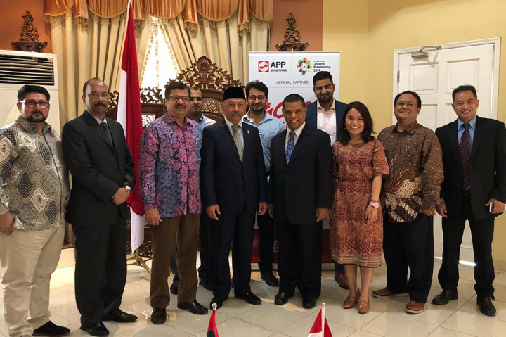 Melalui kerja sama tersebut, APP memasang iklan produk kertas dan logo Asian Games Ke-18 pada 100 unit taxi yang dioperasikan oleh perusahaan Arabia Taxi selama satu bulan, terhitung sejak tanggal 2 Agustus hingga 2 September 2018 mendatang.