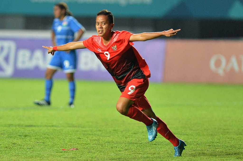 Mayang ZP yang menjadi eksekutor menjalankan tugasnya dengan baik untuk membawa Indonesia unggul 2-0. Yudith kemudian membawa Indonesia unggul 3-0 pada menit ke-30.