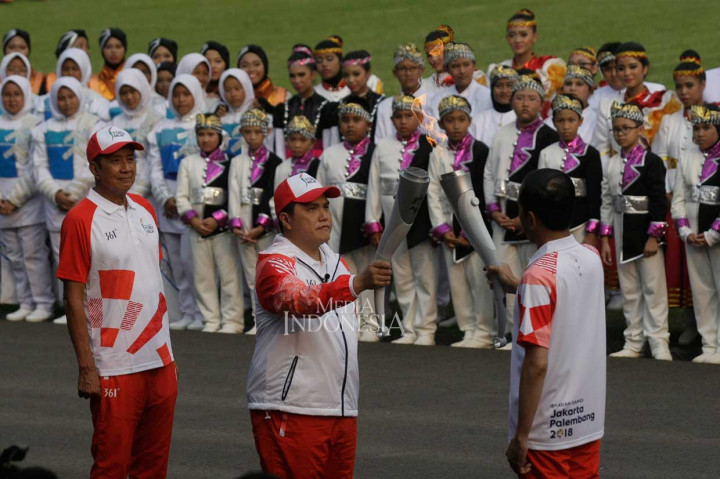 Api obor selanjutnya diserahkan kepada Ketua INASGOC Erick Thohir.