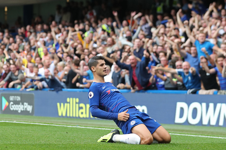 Tekanan bertubi-tubi tim London biru membuat penyerang Alvaro Morata mencetak gol pada menit ke-20. Memanfaatkan umpan Cesar Azpilicueta, Morata mencetak gol pertama di musim ini. Alvaro Morata/Daniel Leal-Olivas