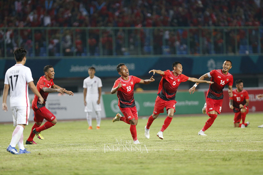 Sempat tertinggal oleh gol Lau Hok Ming, Garuda Muda berhasil menyusul lewat gol dari Irfan Jaya, Stefano Lilipaly, dan Hanif Sjahbandi. 