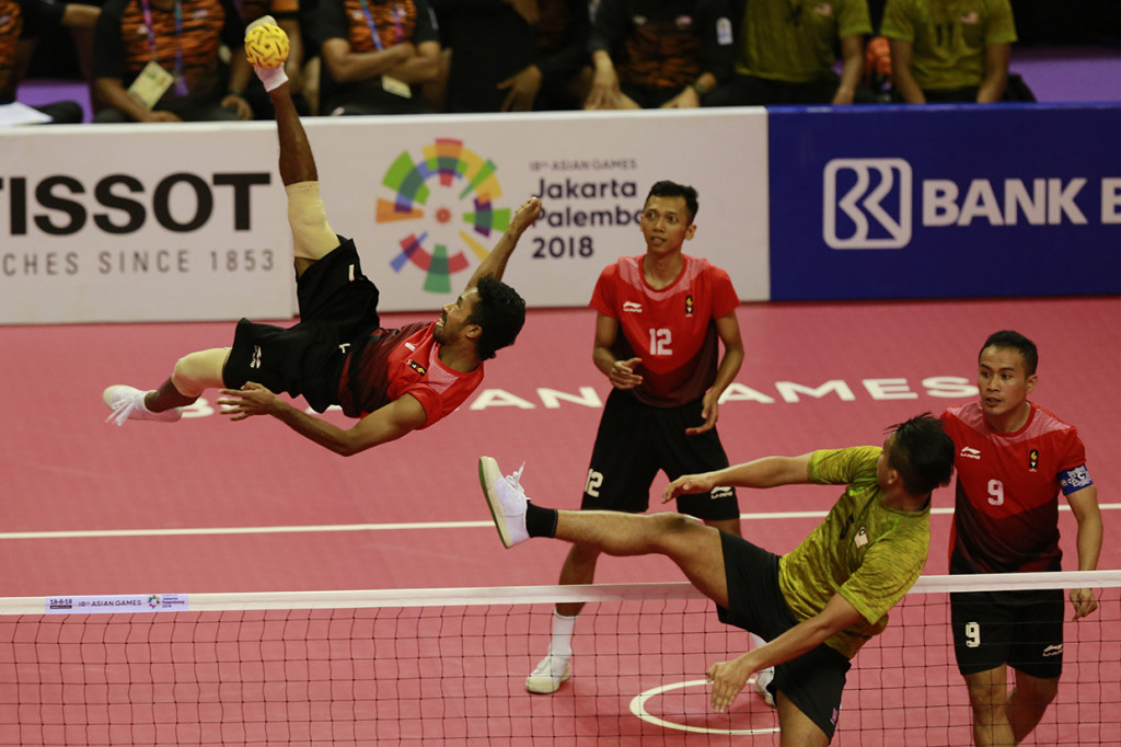 Tim Merah Putih kalah dari timnas Malaysia 2-0 pada pertandingan di Ranau Hall, Palembang. Antara Foto/INASGOC/Ferdy Siregar 