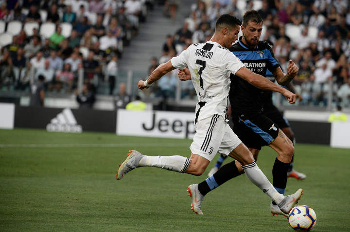 Pada babak kedua, Juventus masih gencar memberikan tekanan ke pertahanan Lazio. Afp Photo/Filippo Monteforte