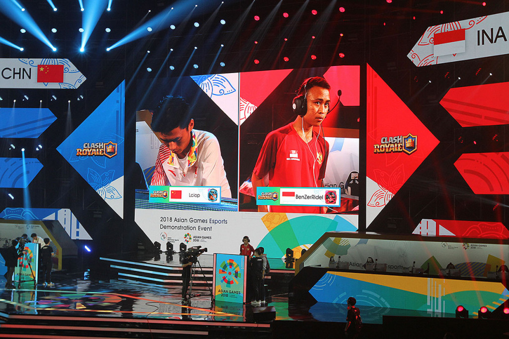 Di babak final, remaja yang dikenal dengan nickname BenZerRidel ini sukses menumbangkan wakil dari China, Huang Chenghui atau Lciop, dengan skor telak 3-0. Sebelumnya ia sudah berhasil mengalahkan Lciop pada ronde pertama dengan skor 3-1.
